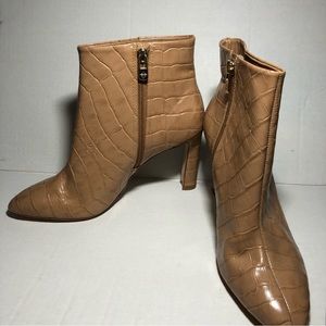 Antonio Melani booties